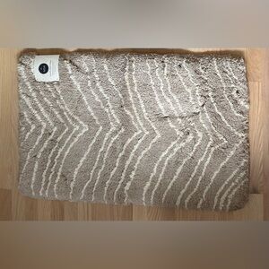 Brand New House of Noa Bath Mat – 21" x 34"